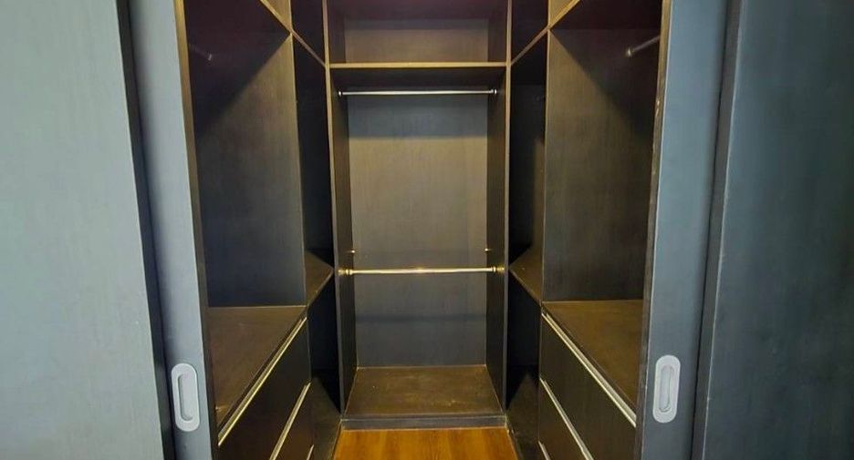 ให้เช่า 3 ห้องนอน คอนโด ใน วัฒนา, กรุงเทพฯ