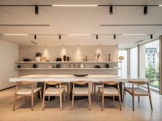 Condo en alquiler de 2 habitaciones en Khlong Toei, Bangkok