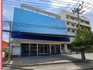 For rent 2 bed office in Mueang Samut Prakan, Samut Prakan