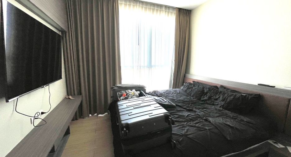 For rent 3 bedrooms condo in Bang Lamung, Chonburi
