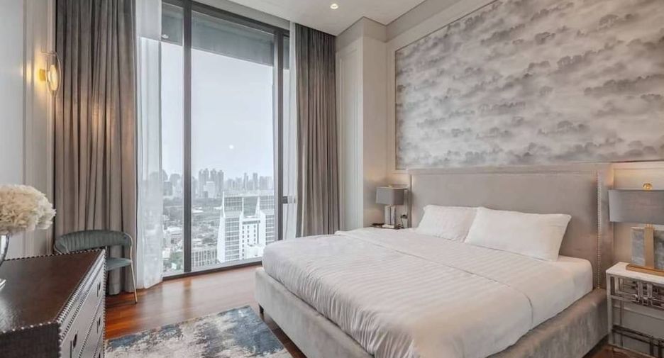 For rent and for sale 4 bedrooms condo in Pathum Wan, Bangkok