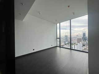 For rent 2 bedrooms condo in Sathon, Bangkok