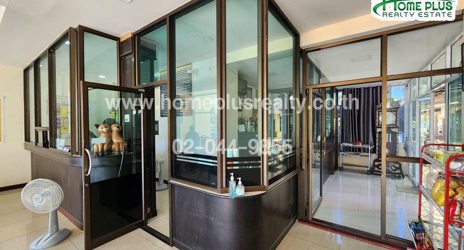 For sale 19 bedrooms apartment in Mueang Udon Thani, Udon Thani