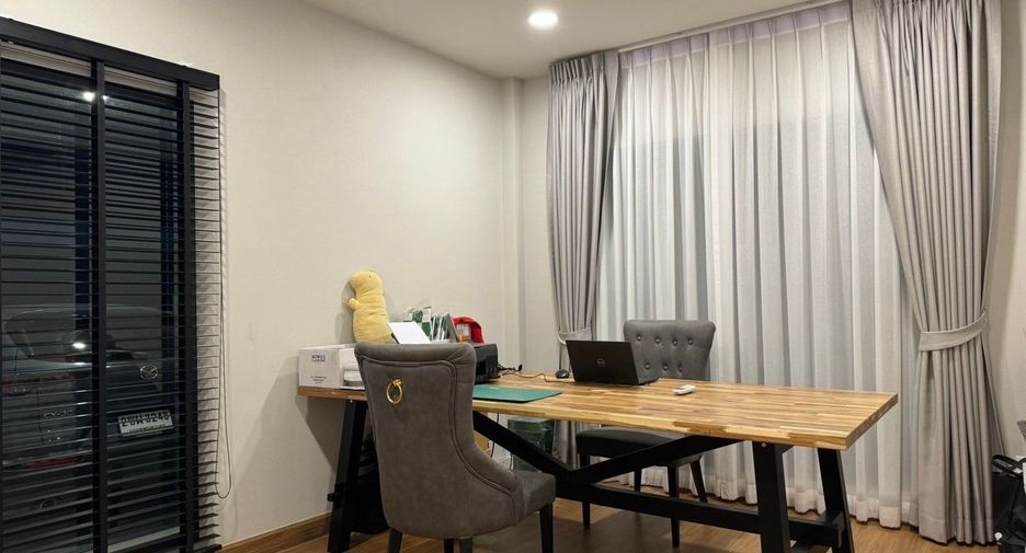 ให้เช่า 4 ห้องนอน บ้านเดี่ยว ใน บางพลี, สมุทรปราการ