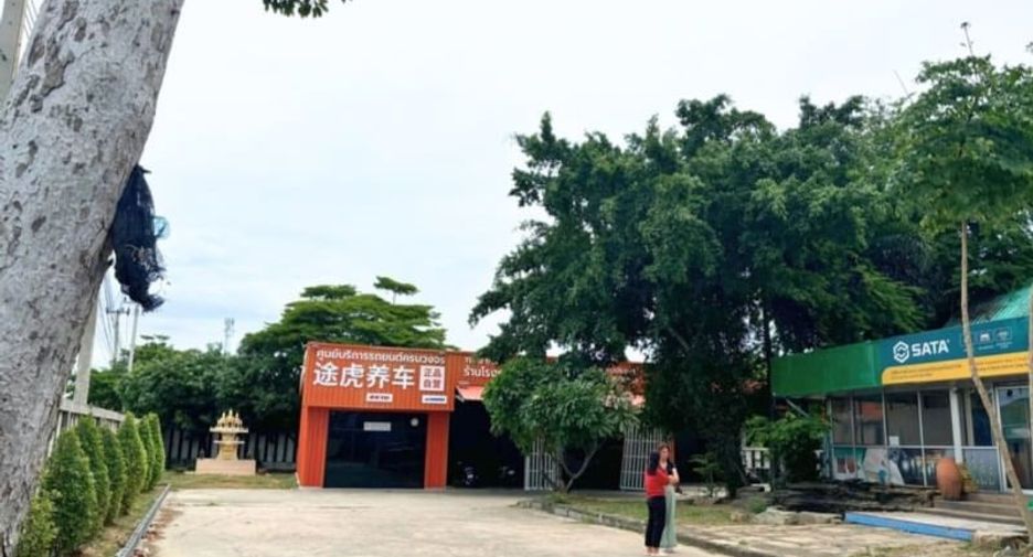 For sale warehouse in Si Racha, Chonburi
