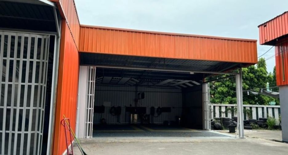 For sale warehouse in Si Racha, Chonburi