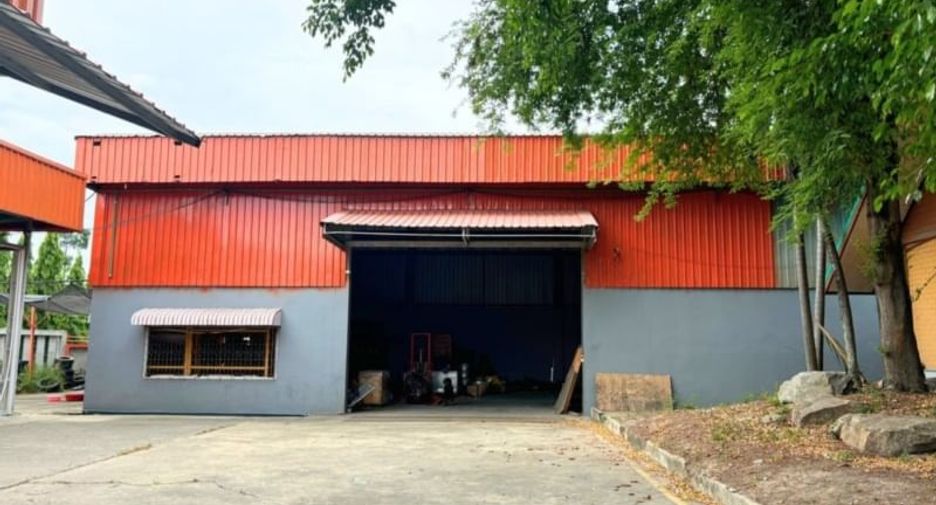For sale warehouse in Si Racha, Chonburi