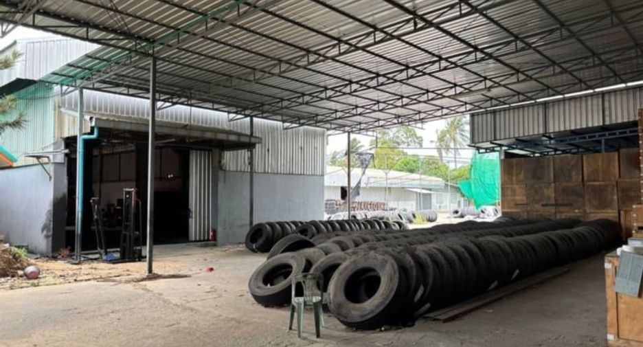 For sale warehouse in Si Racha, Chonburi