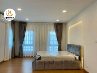 Аренда 4 спальни дом в Bang Phli, Самутпракан