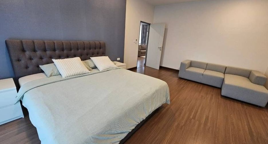 Haus zur Miete mit 4 Zimmer in Bang Phli, Samut Prakan