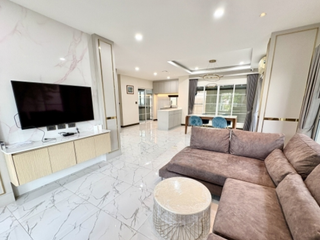 For rent 3 bedrooms house in Phasi Charoen, Bangkok