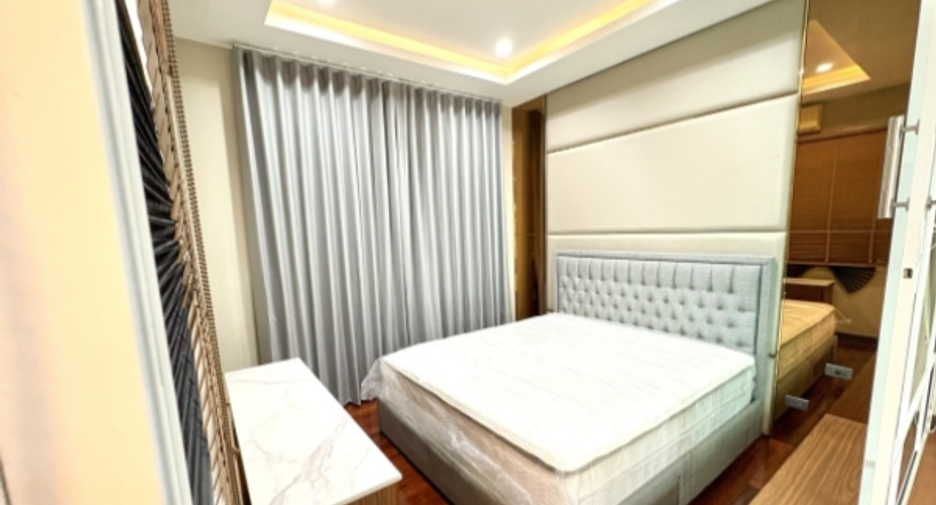 For rent 3 bedrooms house in Phasi Charoen, Bangkok