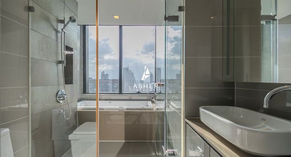 For sale 2 bedrooms condo in Bang Rak, Bangkok