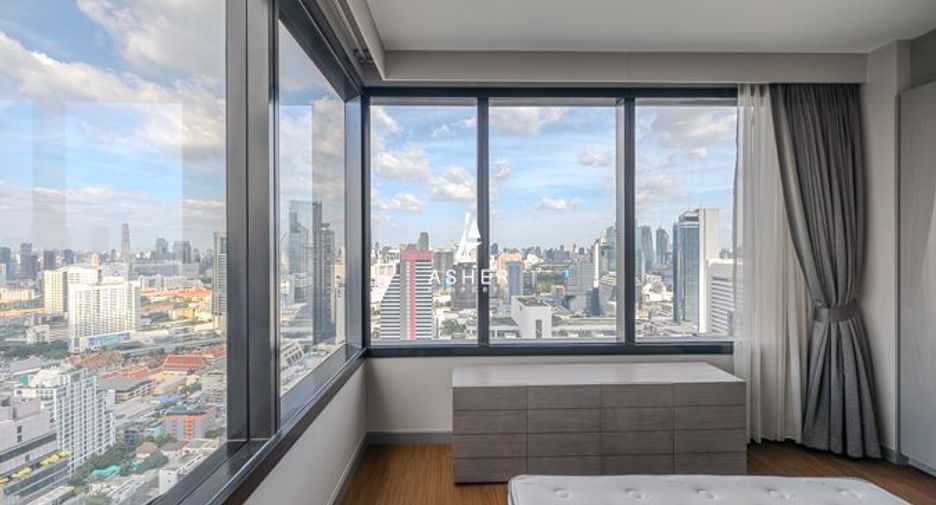 For sale 2 bedrooms condo in Bang Rak, Bangkok