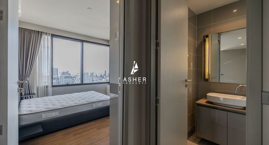 For sale 2 bedrooms condo in Bang Rak, Bangkok