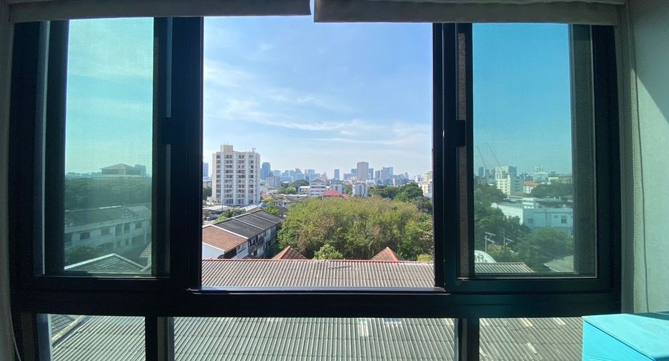 For sale 1 Beds condo in Lat Phrao, Bangkok