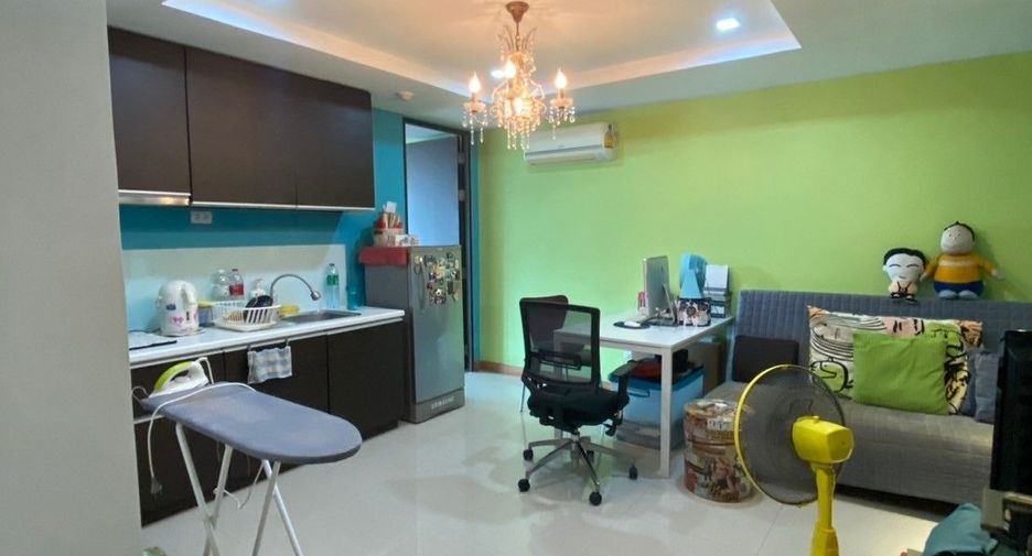 For sale 1 Beds condo in Lat Phrao, Bangkok