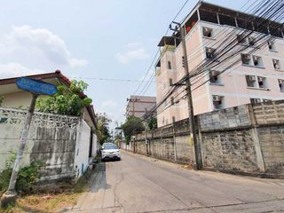 For sale 5 Beds house in Bang Sue, Bangkok