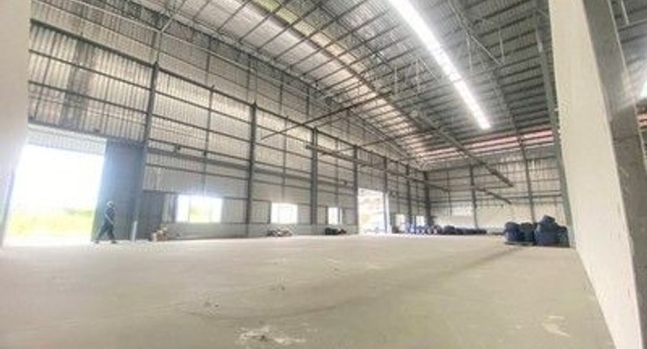 For sale 1 bed retail Space in Mueang Samut Sakhon, Samut Sakhon