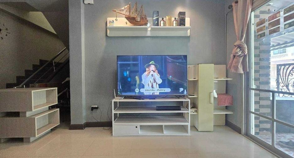 For sale 3 bed townhouse in Krathum Baen, Samut Sakhon