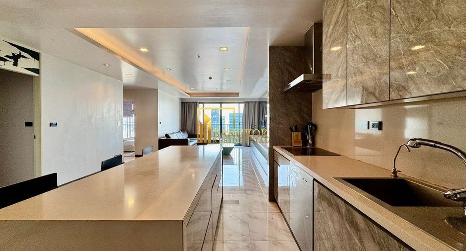 For rent 3 bedrooms condo in Watthana, Bangkok