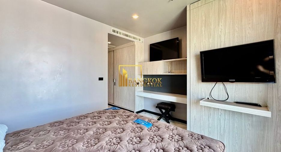 For rent 3 bedrooms condo in Watthana, Bangkok