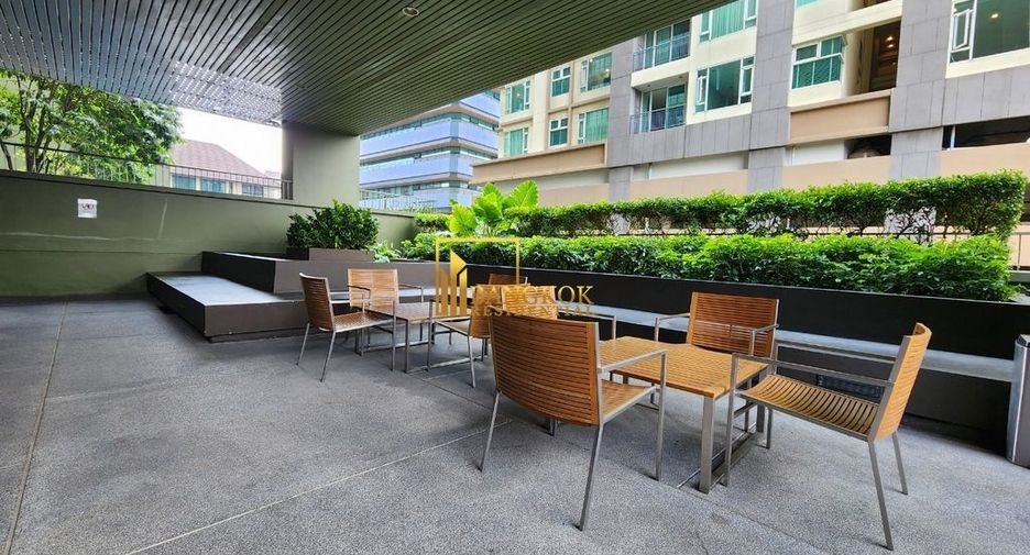 For rent 3 bedrooms condo in Watthana, Bangkok