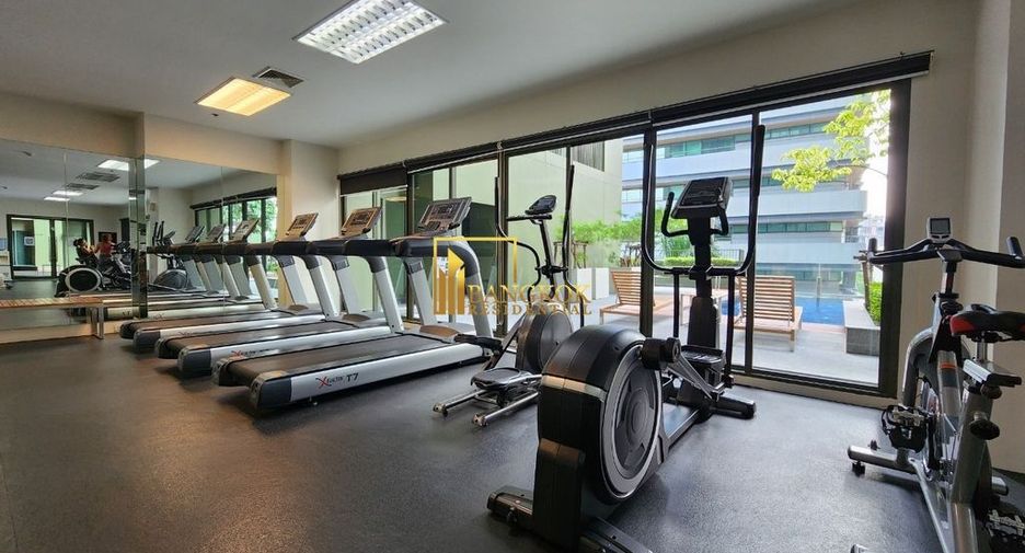 For rent 3 bedrooms condo in Watthana, Bangkok