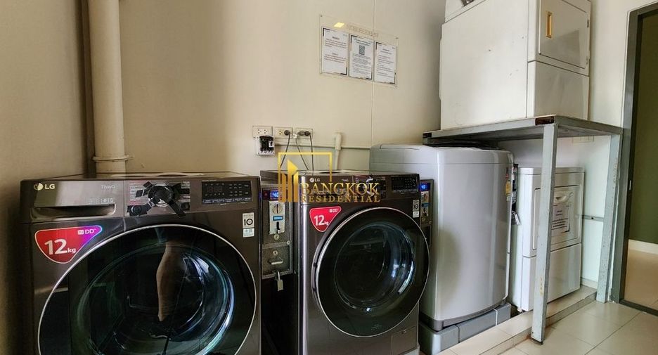 For rent 3 bedrooms condo in Watthana, Bangkok
