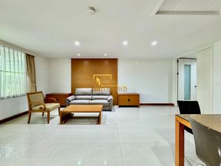 Haus zur Miete mit 4 Zimmer in Watthana, Bangkok