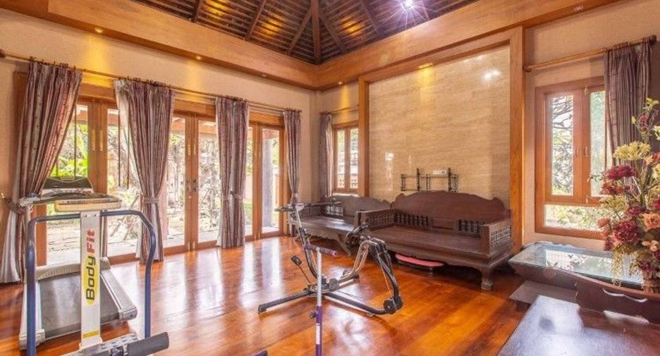 Casa en venta de 5 habitaciones en Bueng Kum, Bangkok