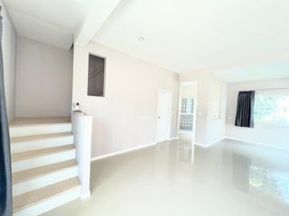 For sale 3 bedrooms house in Bang Sao Thong, Samut Prakan