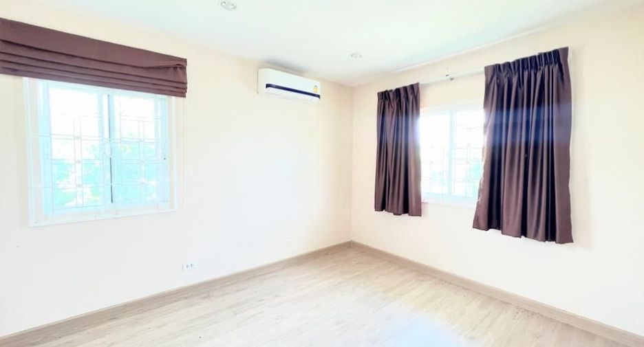 For sale 3 ベッドルーム house in Bang Sao Thong, Samut Prakan