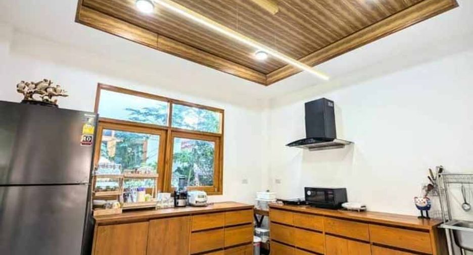 For rent 8 bedrooms house in Hang Dong, Chiang Mai