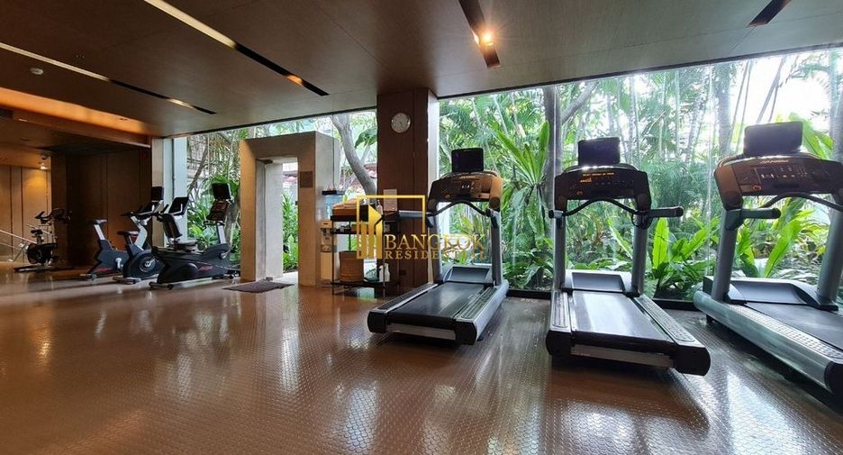 For rent 2 ベッドルーム serviced apartment in Khlong Toei, Bangkok