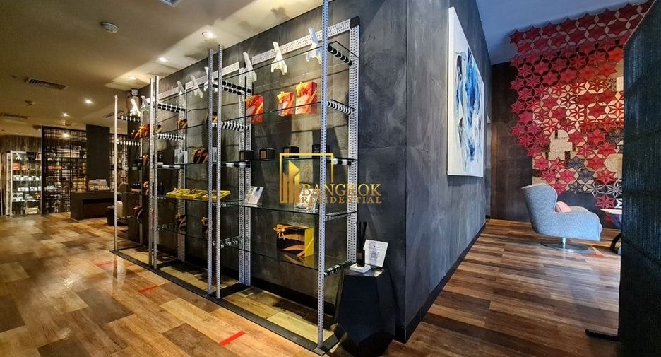 For rent 2 ベッドルーム serviced apartment in Khlong Toei, Bangkok