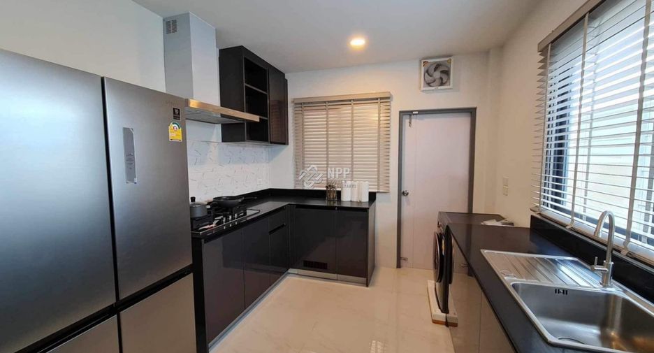 À louer et à vendre 4 chambres maison à Bang Phli, Samut Prakan