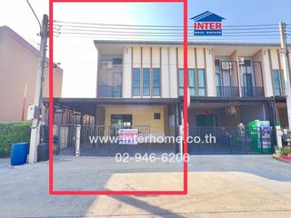 For sale 3 bed townhouse in Lam Luk Ka, Pathum Thani