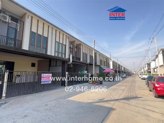 For sale 3 bed townhouse in Lam Luk Ka, Pathum Thani