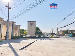 For sale 3 bed townhouse in Lam Luk Ka, Pathum Thani
