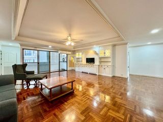 For rent 4 bedrooms apartment in Khlong Toei, Bangkok
