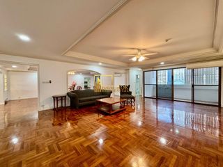 For rent 4 bedrooms apartment in Khlong Toei, Bangkok