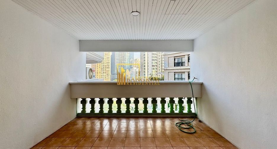 À louer 4 chambres appartement à Khlong Toei, Bangkok