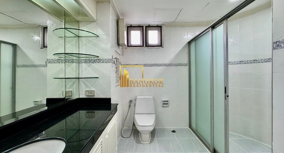 À louer 4 chambres appartement à Khlong Toei, Bangkok