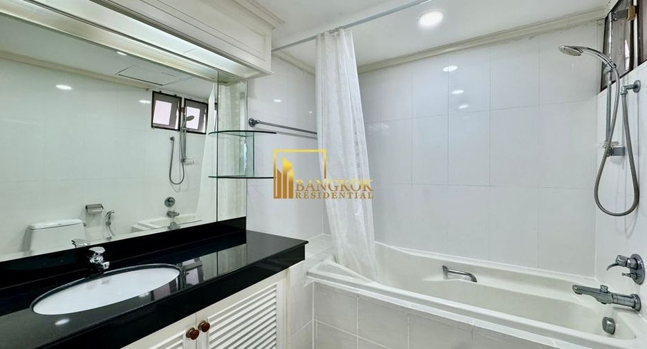 À louer 4 chambres appartement à Khlong Toei, Bangkok