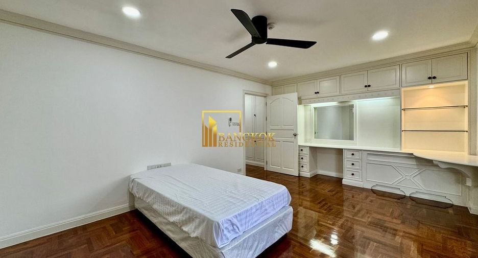 À louer 4 chambres appartement à Khlong Toei, Bangkok