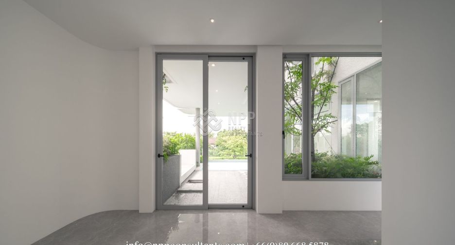 For sale 3 bedrooms house in Prawet, Bangkok