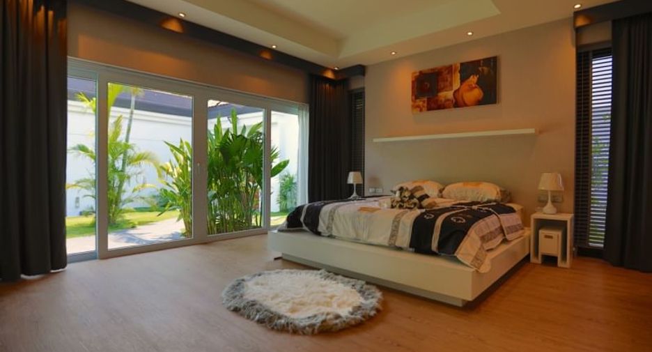 For sale 4 bedrooms villa in Bang Lamung, Chonburi