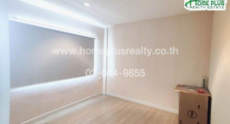 Casa adosada en venta de 1 habitaciones en Saphan Sung, Bangkok