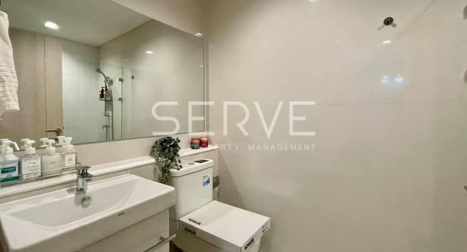 For rent 2 bed condo in Pathum Wan, Bangkok